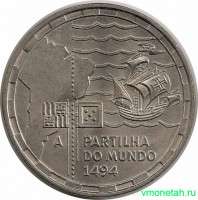 Монета. Португалия. 200 эскудо 1994 года. Договор 1494 года между Португалией и Испанией о разделе Мира.